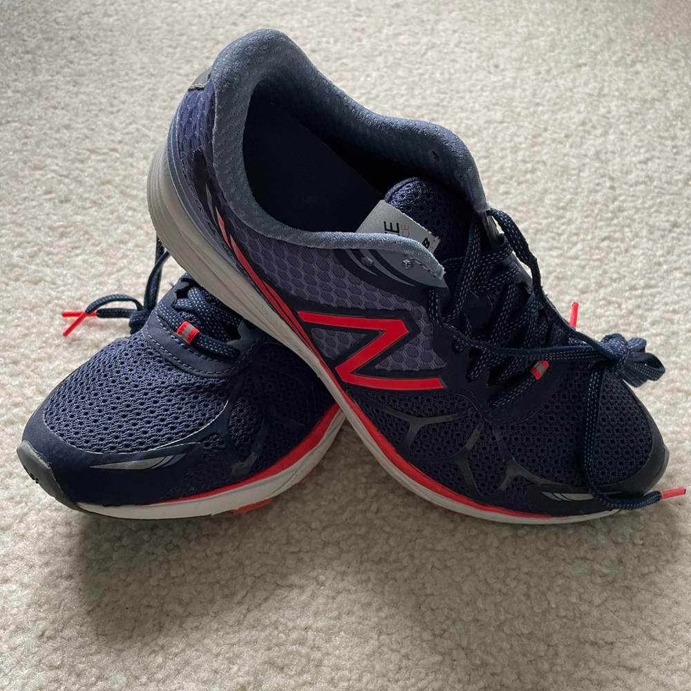 Women’s New Balance Vazee Pace shoes